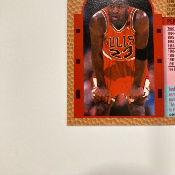 1992-93 Michael Jordan Fleer Basketball Card #32 Guard Chicago Bulls - Picture 8 of 12